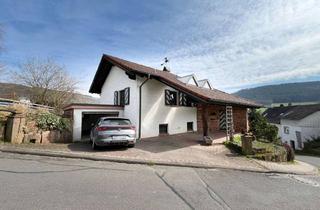 Einfamilienhaus kaufen in 63931 Kirchzell, Einfamilienhaus mit Garage und Garten - viel Potenzial in ruhiger Lage