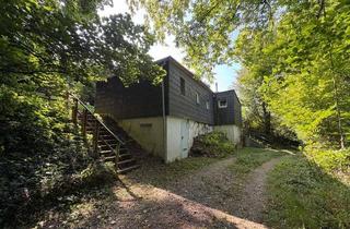 Haus kaufen in 51789 Lindlar, Wochenendhaus in reizvoller Waldrandlage bei Lindlar-Linde