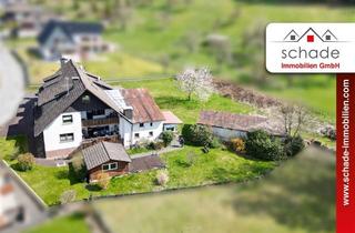 Haus kaufen in 58840 Plettenberg, SCHADE IMMOBILIEN - Ländliche Idylle: Haus mit 3 Garagen, Nebengebäuden, Carport, Scheune...