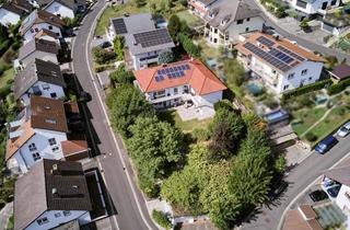 Haus kaufen in 63571 Gelnhausen, Wohnen mit Weitblick – Kernsaniertes Haus in Südhanglage