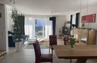 Doppelhaushälfte kaufen in 85250 Altomünster, Hochwertige Doppelhaushälfte – Wärmepumpe, PV-Anlage, A+, Garten und Terrasse