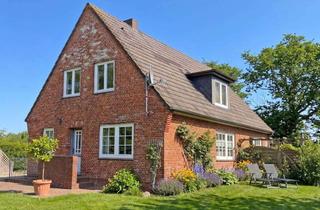 Haus kaufen in 25938 Utersum, Großzügig. Lichtdurchflutet. Naturpur: Ihr neues Zuhause mit zwei Wohneinheiten