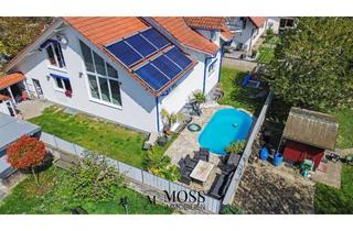 Haus kaufen in 79206 Breisach, Bezugsbereites Exklusives Wohnerlebnis in Breisach mit Pool, Kamin, Solar & viel Komfort