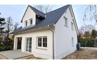 Haus mieten in 12685 Marzahn, Einfamilienhaus 2020 mit Garten, ruhig und zentral