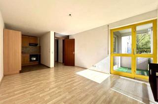 Wohnung kaufen in 73207 Plochingen, Gepflegte 2-Zimmer-Wohnung mit Aufzug, EBK, Balkon und TG-Stellplatz