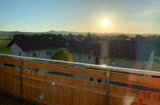 Wohnung kaufen in 87493 Lauben, Schöne helle 3-Zimmer Dachgeschosswohnung mit großem Garten