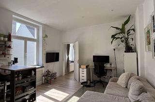 Wohnung mieten in 50823 Ehrenfeld, Helle 2-Zimmer Altbauwohnung in Ehrenfeld