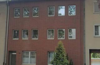 Wohnung mieten in Zeppelinstrasse 154, 41065 Lürrip, Helle 69m² 3-Zimmer-Wohnung im 2. OG in MG-Lürrip mit kl. Garten
