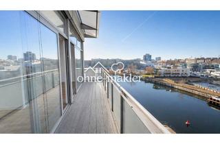 Penthouse kaufen in 10555 Berlin, Wohnen über der Spree: Penthouse mit West-Terrasse & Skyline-Blick