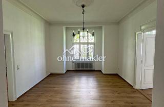 Wohnung mieten in 38350 Helmstedt, Schöne Altbau-4-Zimmer-Wohnung in Dreiparteienhaus