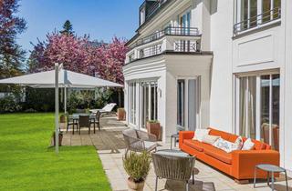 Villa kaufen in Tal, 81479 München, Klassische Linien und großzügige Dimensionen. Elegante Villa in Bestlage.