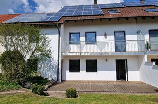 Doppelhaushälfte kaufen in 84101 Obersüßbach, Gepflegte Doppelhaushälfte mit PV-Anlage, Kachelofen, Balkon, Terrasse und Garage