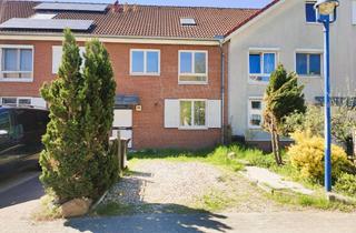 Haus kaufen in 16727 Velten, Wohnen mit viel Platz: Geräumiges Reihenmittelhaus in Velten