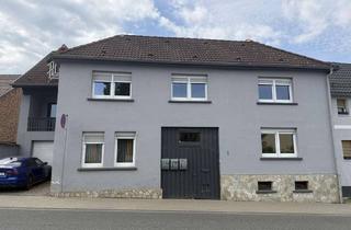 Haus mieten in 61169 Friedberg, Einfamilienhaus mit zusätzlicher Einliegerwohnung sowie Fläche für Gewerbe oder Privatnutzung