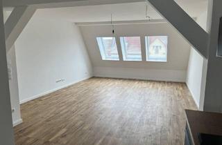 Wohnung mieten in Dietzgenstraße, 13156 Berlin, Dachgeschosswohnung Dietzgenstraße 93