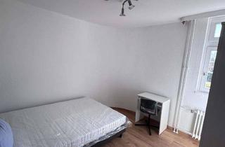 Immobilie mieten in Bleichertstraße 29, 12277 Berlin, WARM Möbliertes WG Zimmer in Berlin - ab sofort frei mit Anmeldung