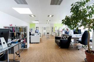Büro zu mieten in 40223 Düsseldorf, Eingerichteter Arbeitsplatz in kreativem Umfeld