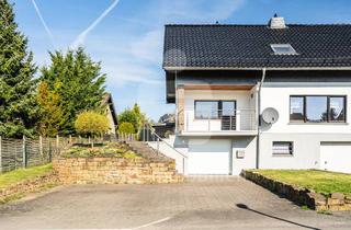 Doppelhaushälfte kaufen in 51789 Lindlar, Einziehen und Wohlfühlen - schicke Doppelhaushälfte in Lindlar!