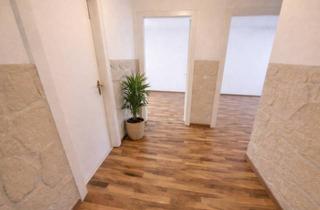Wohnung kaufen in 22085 Hamburg, Attraktive Kapitalanlage in Uhlenhorst – Noch Vermietete 3-Zimmer-Wohnung mit Balkon und Stellplatz
