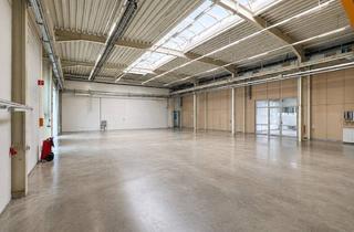 Büro zu mieten in 32312 Lübbecke, Gepflegte Lagerfläche mit Büroeinheit und repräsentativem Konferenzraum