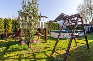 Haus kaufen in 44579 Castrop-Rauxel, Castrop-Rauxel - Alle unter einem Dach! Mehrgenerationshaus #Garage #Pool