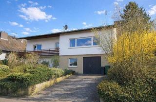 Haus kaufen in 74927 Eschelbronn, Eschelbronn - Wohnen mit Aussicht in Eschelbronn: Freistehendes Ein-Zweifamilienhaus mit Potenzial