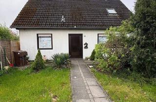 Einfamilienhaus kaufen in 41066 Mönchengladbach, Mönchengladbach - Freistehendes Einfamilienhaus mit viel Potenzial - Verwirklichen Sie hier Ihren Wohntraum