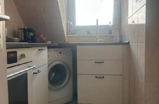 Wohnung kaufen in 74072 Heilbronn, Heilbronn - Charmante 3-Zimmer-Dachgeschosswohnung im Herzen von Heilbronn