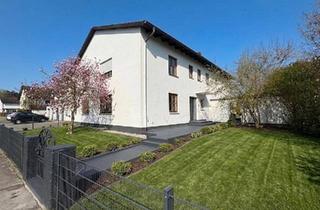 Mehrfamilienhaus kaufen in 85469 Walpertskirchen, Walpertskirchen - Mehrfamilienhaus mit 3 WE, vermieteter Praxis, Pool, Dachterasse