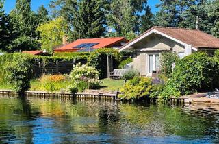 Haus kaufen in 15537 Erkner, Erkner - Ferienhaus auf Wochenendgrundstück an der Löcknitz Werlsee