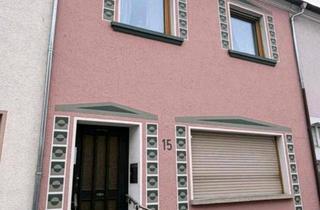 Einfamilienhaus kaufen in 66386 St. Ingbert, Sankt Ingbert - Reihenmittelhaus Haus St. Ingbert Hassel