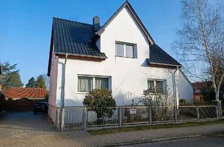 Haus kaufen in 31226 Peine, Peine - Schönes EFH mit großem Garten in PEDungelbeck