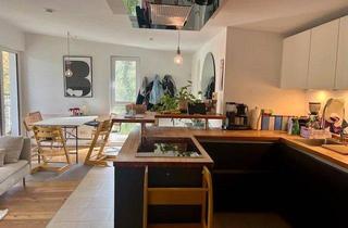 Wohnung kaufen in 22525 Hamburg, Hamburg - Moderne 4-Zi.-Eigentumswohnung mit 2 Balkonen, Garten & Carport