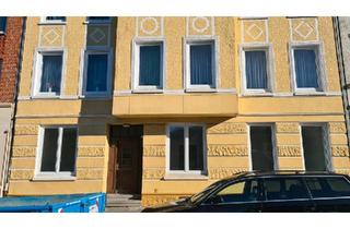 Wohnung kaufen in 24146 Kiel, Kiel - Kernsanierte 2 zim .Wohnung 32m2 Zuverkaufen