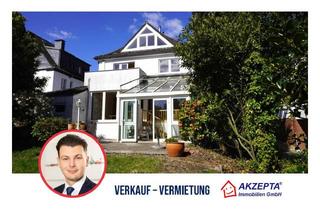Einfamilienhaus kaufen in 51379 Leverkusen, Leverkusen - Einfamilienhaus in Traumlage von Opladen, mit idyllischem Garten!
