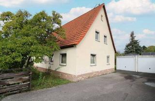 Einfamilienhaus kaufen in 90542 Eckental, Eckental - Viel Raum für Lebensträume - gestaltbares Einfamilienhaus mit großem Garten und Garagen in Eckental