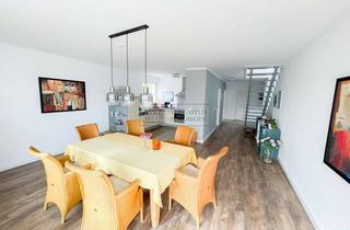 Wohnung kaufen in 28329 Gartenstadt Vahr, Wohnen auf zwei Ebenen – großzügige Maisonette mit Balkon