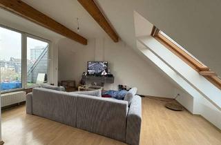 Wohnung kaufen in 51373 Wiesdorf, Lichtdurchflutete Dachgeschosswohnung mit Charme, Weitblick und hohem Wohnkomfort