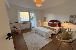 Wohnung kaufen in 50733 Nippes, Frisch modernisierte 2-Zimmer-Wohnung mit Südbalkon - provisionsfrei im Herzen von Nippes