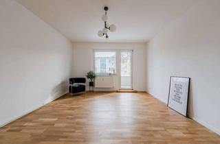 Wohnung kaufen in Dürkheimer Straße, 12247 Lankwitz, Kompakt, modernisiert & mit Balkon