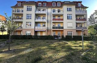 Wohnung kaufen in 14480 Potsdam, 2-Zimmer-Neubau-Wohnung mit EBK, Fußbodenheizung, Balkon & Stellplatz vor dem Haus