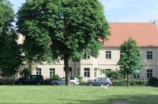 Wohnung kaufen in Neuendorfer Anger 13, 14482 Babelsberg Süd, "Tours de Magistrat": Komfortable 3-Zimmer-Wohnung mit großzügiger Terrasse (vermietet)