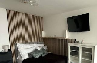 Wohnung mieten in Kaiser-Friedrich-Straße 43, 10627 Charlottenburg, Charmante 1-Zimmer Wohnung im 2. OG mit Balkon in Charlottenburg