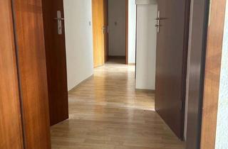 Wohnung mieten in Cainsdorfer Straße 60, 08112 Wilkau-Haßlau, Großzügige 2-Raum-Wohnung in sehr guter Lage
