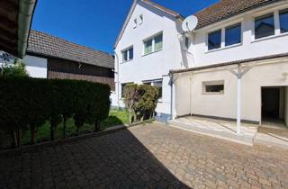 Wohnung mieten in Lindenbachstraße 11, 35641 Schöffengrund, Stilvoll modernisiert: 3-Zimmer-Wohnung in Schöffengrund