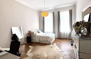 Wohnung mieten in G 29, 68159 Mannheim, Stilvolle 4-Zimmerwohnung mit Holzdielen, hohen Decken & Balkon