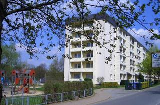 Wohnung mieten in Robert-Koch-Straße 29, 09353 Oberlungwitz, Wohnung mit Aufzug