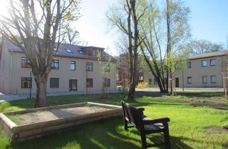 Wohnung mieten in Wartenberger Weg 2 F, 13051 Malchow, Schöne 2-Zimmer-DG-Wohnung mit EBK