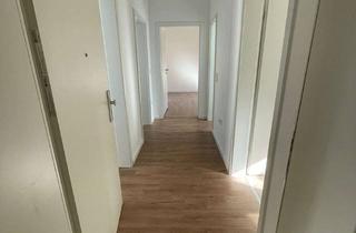 Wohnung mieten in Fuldaer Straße, 63584 Gründau, Attraktive, modernisierte Erdgeschosswohnung mit Balkon in Gründau-Rothenbergen