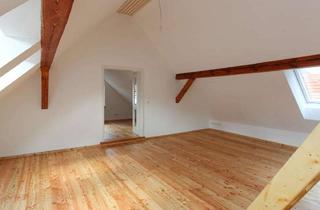 Wohnung mieten in 36110 Schlitz, Wohngesund leben – Exklusive Dachgeschosswohnung mit natürlichen Baustoffen